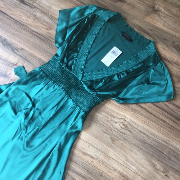 NWT - BCBGMaxAzria Silk Green Dress M - Picture 1 of 13